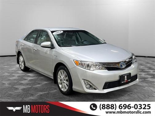 2014 Toyota Camry Hybrid XLE