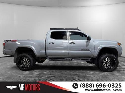 2020 Toyota Tacoma TRD Sport