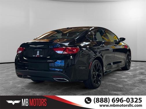 2016 Chrysler 200 S