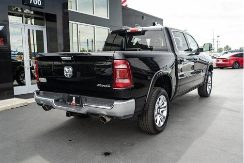 Photo 3 of 60 of 2019 RAM 1500 Longhorn