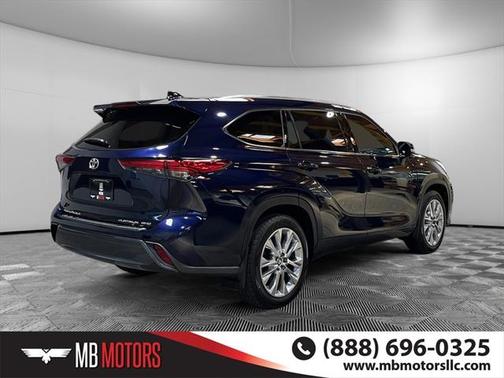 2023 Toyota Highlander Platinum