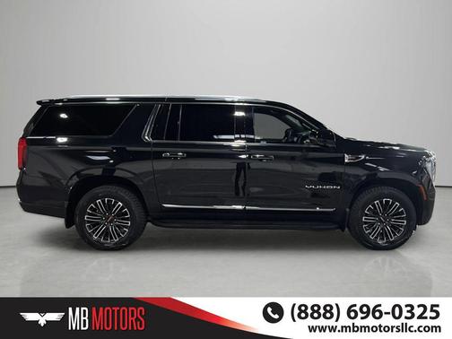 Onyx Black 2025 GMC Yukon XL Elevation 4WD