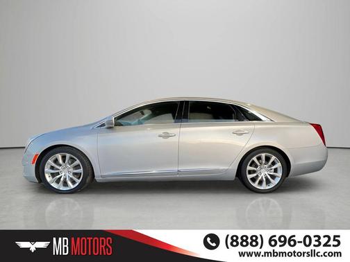 Radiant Silver Metallic 2017 Cadillac XTS Luxury