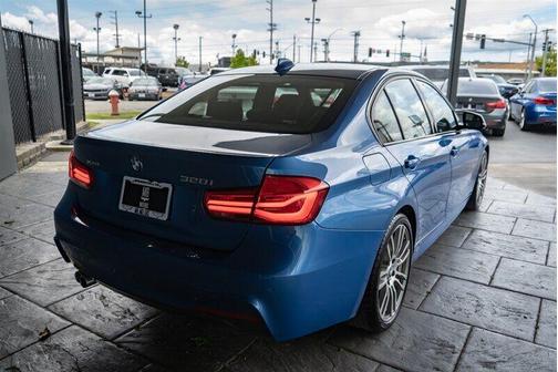 Photo 3 of 75 of 2016 BMW 328 i xDrive SULEV