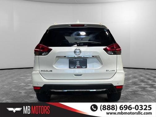 2020 Nissan Rogue SL