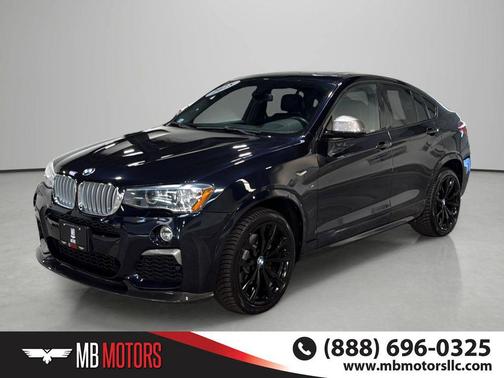 Black 2018 BMW X4 M40i