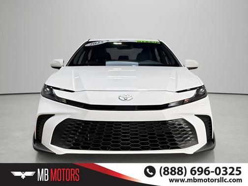 White 2025 Toyota Camry LE