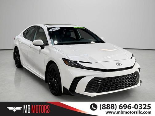 White 2025 Toyota Camry LE