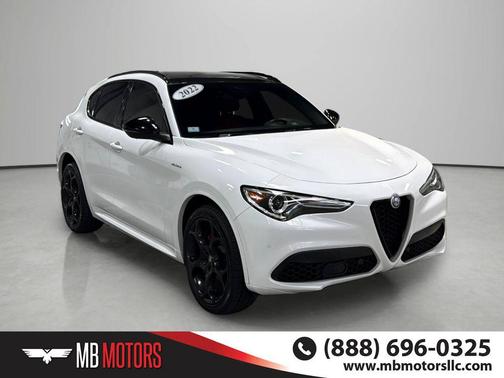 Alfa White 2022 Alfa Romeo Stelvio Ti