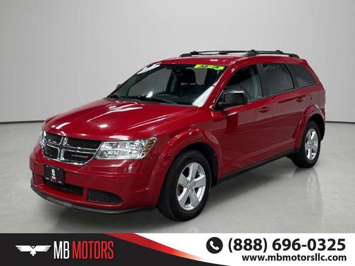 Brilliant Red Tri-Coat Pearl 2013 Dodge Journey SE