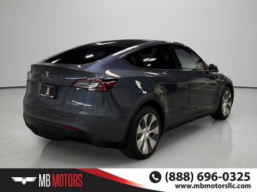 Gray 2022 Tesla Model Y Long Range Dual Motor All-Wheel Drive