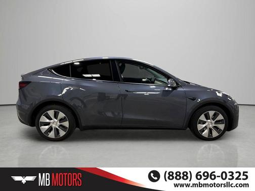 Gray 2022 Tesla Model Y Long Range Dual Motor All-Wheel Drive