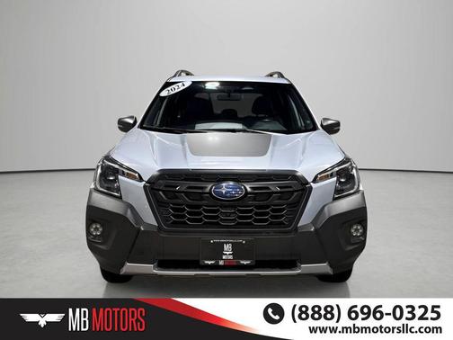 Ice Silver Metallic 2024 Subaru Forester Wilderness