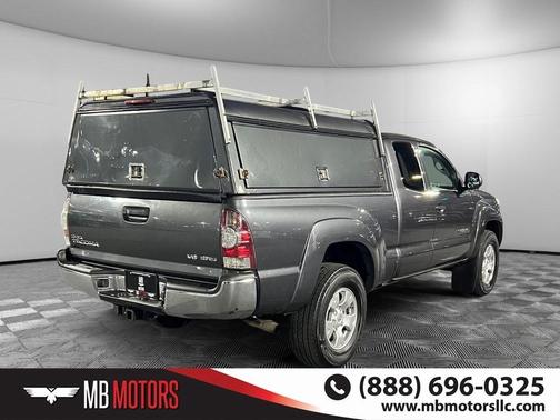 2015 Toyota Tacoma Base