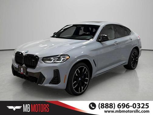 Gray 2024 BMW X4 M40i