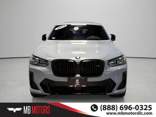 Gray 2024 BMW X4 M40i