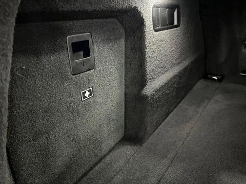 2021 BMW X6 xDrive40i