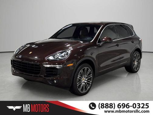 Mahogany Metallic 2017 Porsche Cayenne S