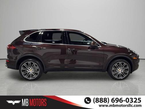 Mahogany Metallic 2017 Porsche Cayenne S