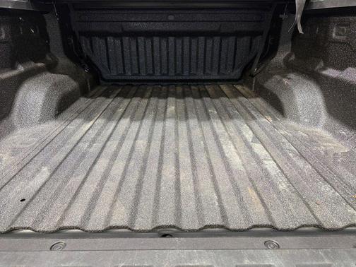 Gray 2025 GMC Canyon AT4