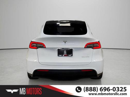 Pearl White Multi-Coat 2021 Tesla Model Y Long Range Dual Motor All-Wheel Drive