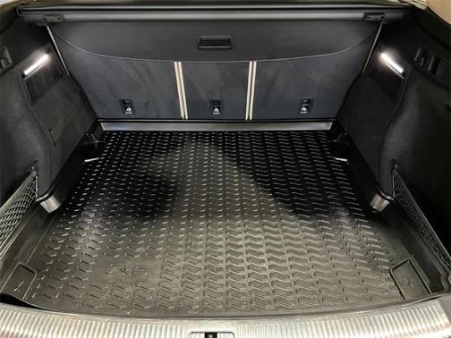 2022 Audi Q5 45 S line Prestige