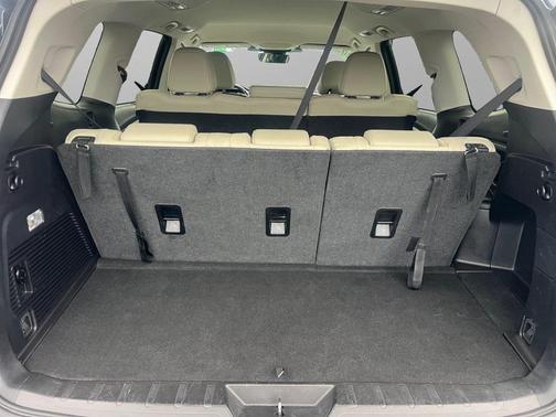 2023 Subaru Ascent Limited 8-Passenger