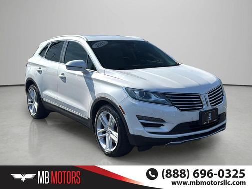 WHITE PLATINUM MET TRI-COAT 2015 Lincoln MKC Base