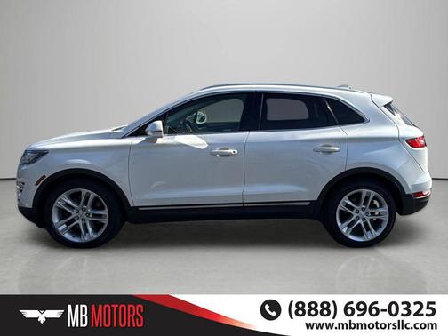 WHITE PLATINUM MET TRI-COAT 2015 Lincoln MKC Base