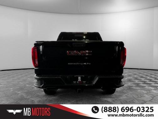 2022 GMC Sierra 1500 AT4