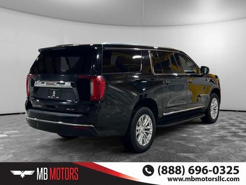 2023 GMC Yukon XL SLT
