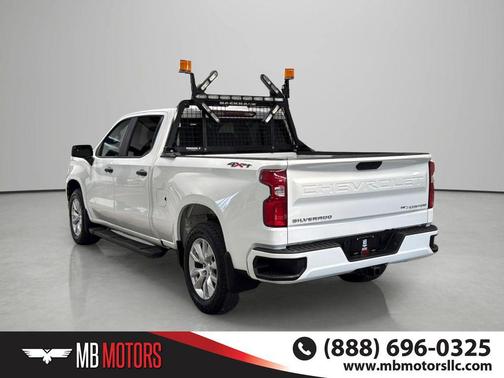 Summit White 2021 Chevrolet Silverado 1500 Custom