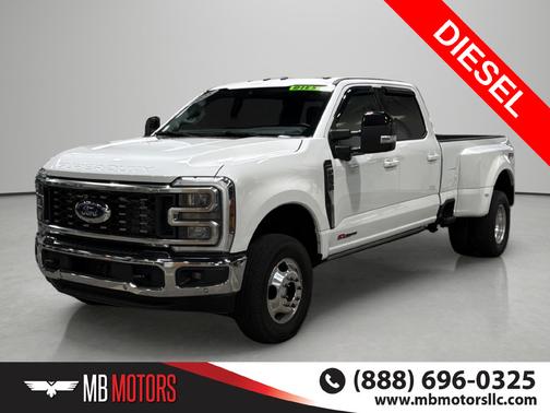 White 2025 Ford F-350 Lariat