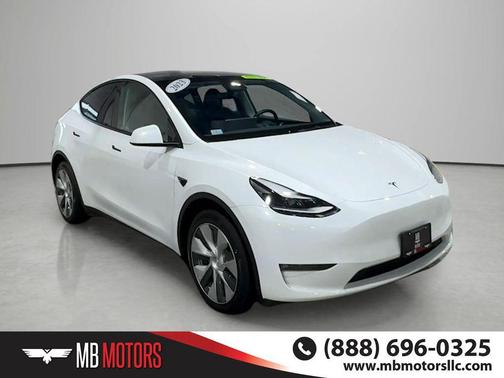 Pearl White Multi-Coat 2023 Tesla Model Y Long Range Dual Motor All-Wheel Drive