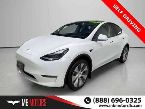 Pearl White Multi-Coat 2023 Tesla Model Y Long Range Dual Motor All-Wheel Drive