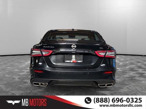 2023 Nissan Maxima SL