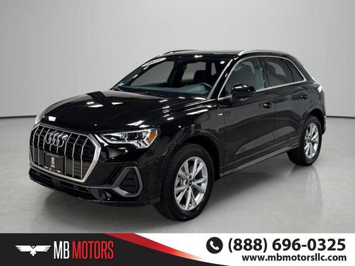 Mythos Black Metallic 2025 Audi Q3 Premium 45 TFSI S line quattro Tiptronic