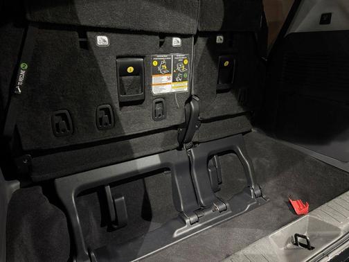 2021 Toyota Sienna XSE 7 Passenger