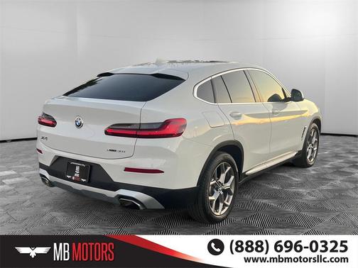 2022 BMW X4 xDrive30i