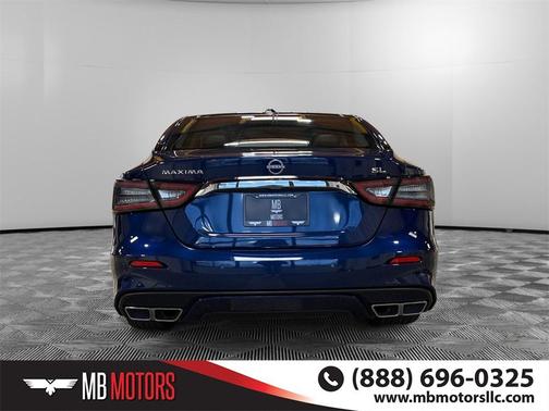 2023 Nissan Maxima SL
