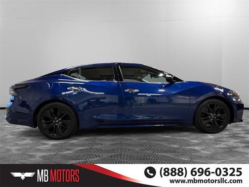2023 Nissan Maxima SL