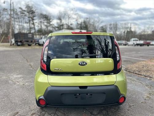 2016 Kia Soul Base