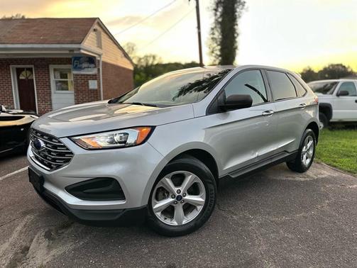 2019 Ford Edge SE