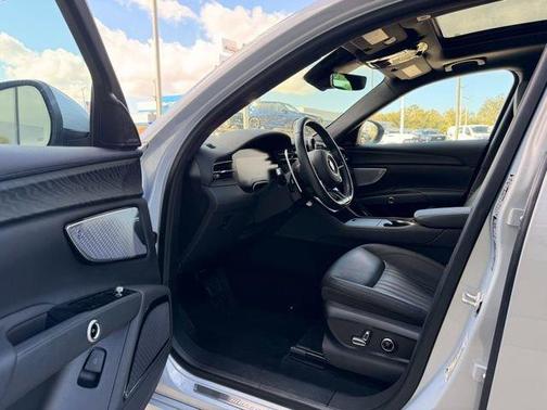 2023 Maserati Grecale Modena