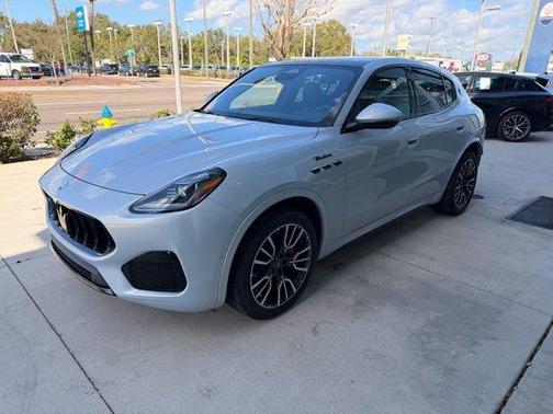 2023 Maserati Grecale Modena