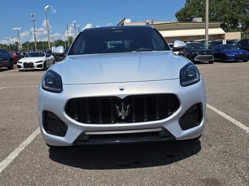 2024 Maserati Grecale Modena