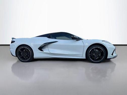 2022 Chevrolet Corvette Stingray w/2LT