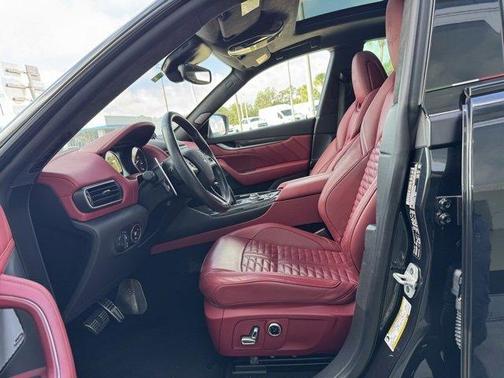 2022 Maserati Levante Trofeo