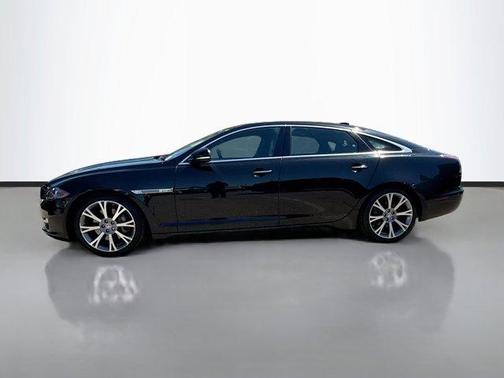 2017 Jaguar XJ XJL Portfolio