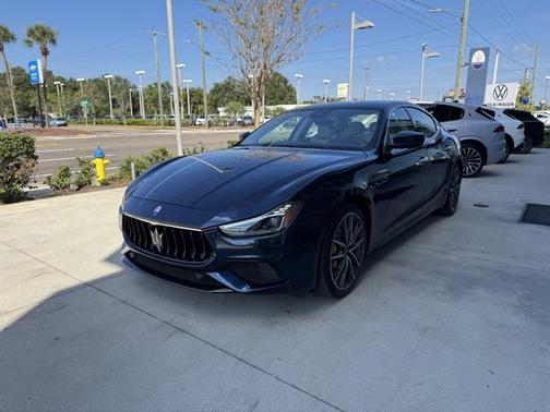 2022 Maserati Ghibli Modena